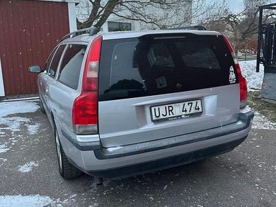 Begagnad 2004 Volvo V70 Kombi | 30 000 kr