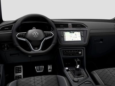 begagnad VW Tiguan Allspace 2.0 TDI 200 hk DSG 4M R-Line
