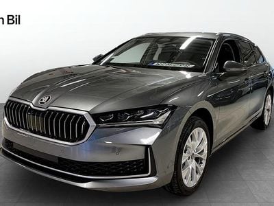 Ny Skoda Superb 2026 Grå Kombi