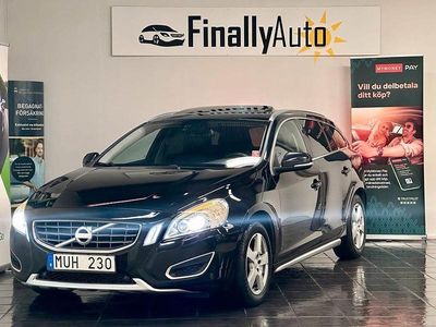 Svart Begagnad 2013 Volvo V60 Summum Kombi | 114 900 kr (Marknadspris)