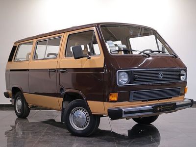 VW Caravelle