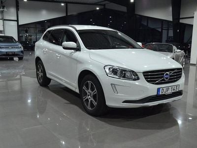 Begagnad Volvo XC60 Momentum 181 HK (133 kW) 2014 Vit SUV