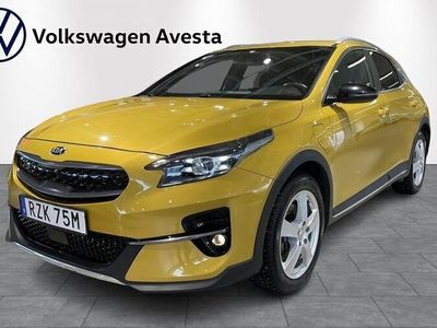 begagnad Kia XCeed Plug-in Hybrid PHEV Advace Plus Yellow 2020, Halvkombi