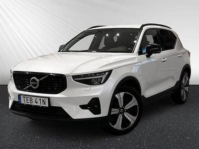 Begagnad Volvo XC40 Plus 211 HK (155 kW) 2022 Vit SUV