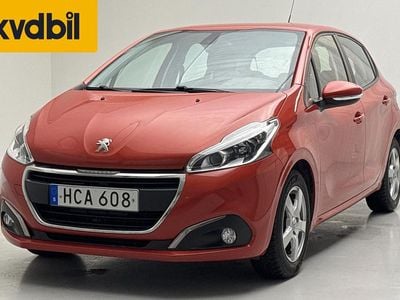 Begagnad Peugeot 208 Active 82 HK (60 kW) 2015 Orange Halvkombi