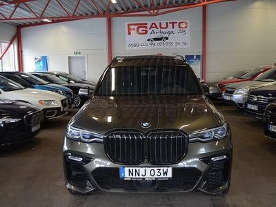 Begagnad BMW X7 M Sport 340 HK (250 kW) 2022 Manhattan green SUV