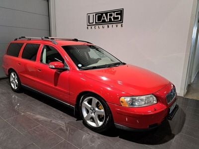 Röd Begagnad 2006 Volvo V70 Kinetic Kombi | 39 900 kr (Lite dyr)