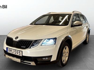 begagnad Skoda Octavia Scout 4X4 2.0 TDI 150HK DSG