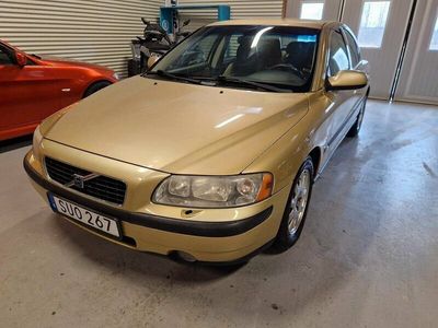 begagnad Volvo S60 2.4 170hk Nyservad, kamrem bytt