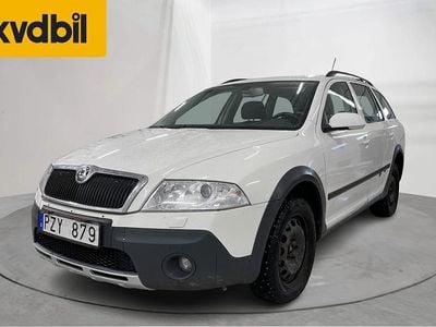 Begagnad Skoda Octavia Scout 140 HK (102 kW) 2008 Vit Kombi