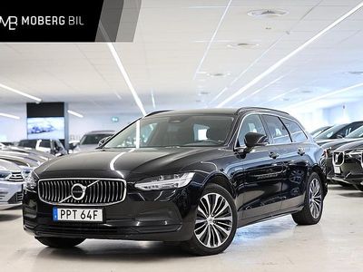 Svart Begagnad 2021 Volvo V90 Momentum Kombi | 279 900 kr (Marknadspris)
