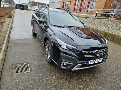 begagnad Subaru Outback 2.5 4WD XFuel Limited Euro 6