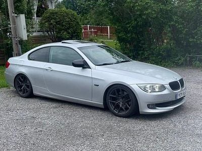Begagnad BMW 320 184 HK (135 kW) 2012 Sportkupé