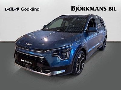 Blå (/m4b/ mineral blue) Begagnad 2022 Kia Niro Advance SUV | 319 000 kr (Lite dyr)