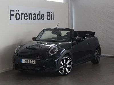 begagnad Mini Cooper S Cabriolet Cabrio Aut CarPlay Sportstolar 2024,