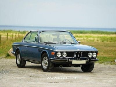 Begagnad BMW E9 200 HK (147 kW) 1973 Blå Sportkupé