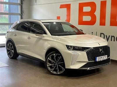 Vit Begagnad 2022 DS Automobiles DS7 Crossback Performance SUV | 529 900 kr