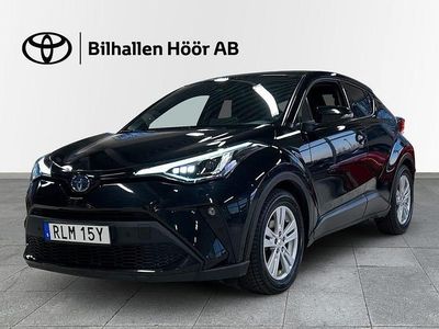 Svart Begagnad 2022 Toyota C-HR SUV | 269 900 kr (Marknadspris)