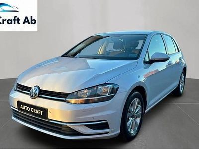 Silver Begagnad 2017 VW Golf VII Halvkombi | 114 900 kr (Marknadspris)