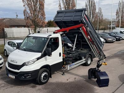 begagnad Iveco Daily 70C 3,0 Tipp Kran Skopa Rotator 2024, Transportbil