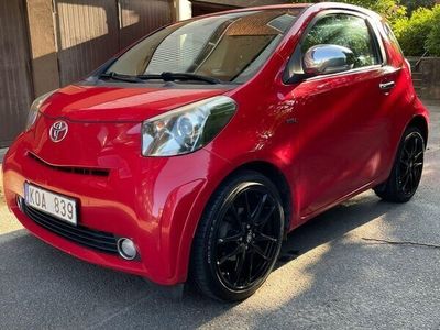 Toyota iQ