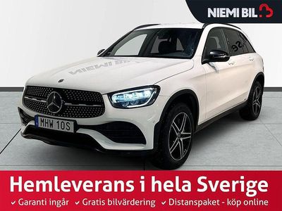 Vit Begagnad 2021 Mercedes GLC300e AMG line SUV | 439 900 kr (Marknadspris)