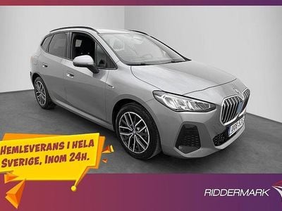 Grå Begagnad 2023 BMW 225 Active Tourer M Sport Minibuss | 339 900 kr