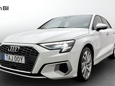 Ibisvit Begagnad 2023 Audi A3 Advanced Plus | 314 000 kr (Lite dyr)