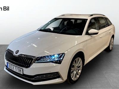 begagnad Skoda Superb iV Kombi Style DSG / Drag / Backkamera