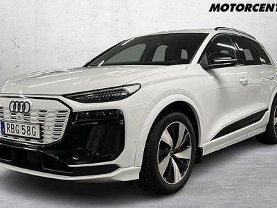 Begagnad Audi Q6 e-tron Comfort 289 kW (393 HK) 2024 Vit SUV