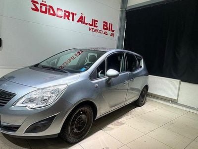 Begagnad Opel Meriva Enjoy 140 HK (102 kW) 2011 Silver Minibuss