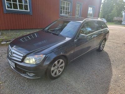 Begagnad Mercedes C220 Avantgarde 170 HK (125 kW) 2011 Kombi