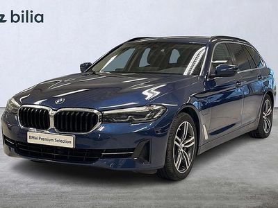 Blå Begagnad 2021 BMW 530e Kombi | 309 900 kr (Marknadspris)