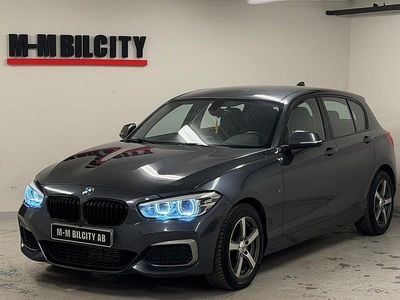 Begagnad BMW 118 M Sport 150 HK (110 kW) 2015 Grå Halvkombi