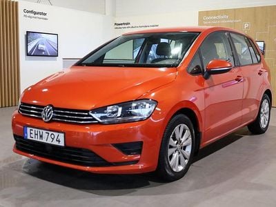 Begagnad VW Golf VII 110 HK (80 kW) 2016 Orange Halvkombi