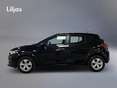 Svart Begagnad 2022 Dacia Sandero Essentiel Halvkombi | 119 000 kr (Marknadspris)