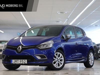 Okänd Begagnad 2016 Renault Clio IV Bose Edition Halvkombi | 99 900 kr (Lite dyr)