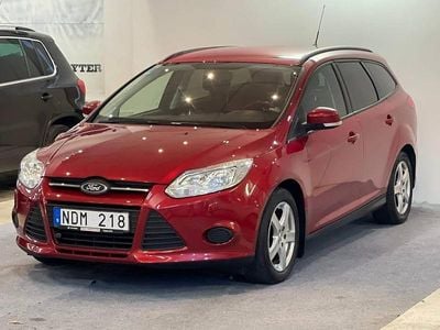 Röd Begagnad 2012 Ford Focus Trend Kombi | 59 900 kr (Marknadspris)