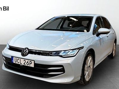 Begagnad VW Golf VIII Edition 150 HK (110 kW) 2025 Crystal ice blue metallic Halvkombi