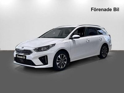Begagnad Kia Ceed Sportswagon Advance 141 HK (103 kW) 2020 Deluxe white Kombi