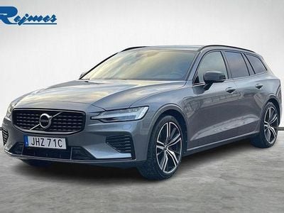 Grå Begagnad 2021 Volvo V60 Kombi | 289 800 kr (Dyr)