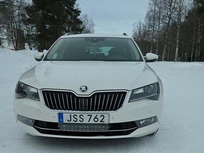 Begagnad Skoda Superb 190 HK (139 kW) 2019 Kombi