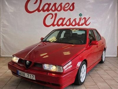 Begagnad Alfa Romeo 155 186 HK (136 kW) 1994 Röd Sedan