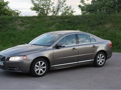 Volvo S80