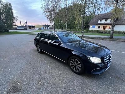 begagnad Mercedes E200 T d 9G-Tronic 0.42L/mil