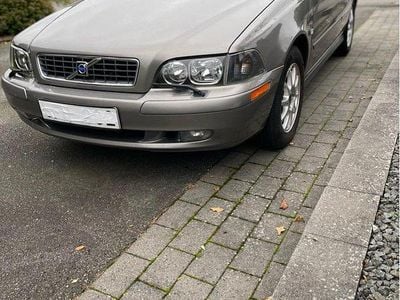 Volvo S40