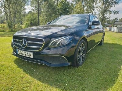 Mercedes E220