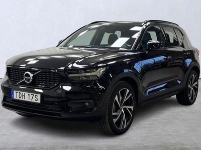 Svart Begagnad 2020 Volvo XC40 R-Design SUV | 359 900 kr (Marknadspris)