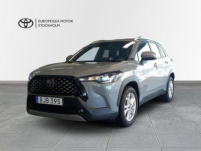Begagnad Toyota Corolla Cross Active 140 HK (102 kW) 2025 Grå SUV