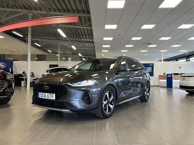 Begagnad Ford Focus Active 125 HK (91 kW) 2023 Grå/silver Kombi